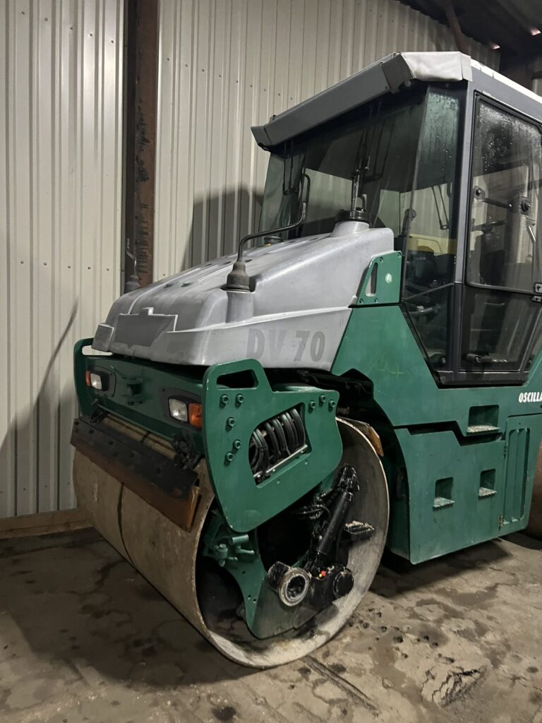 Каток HAMM DV 70 VO