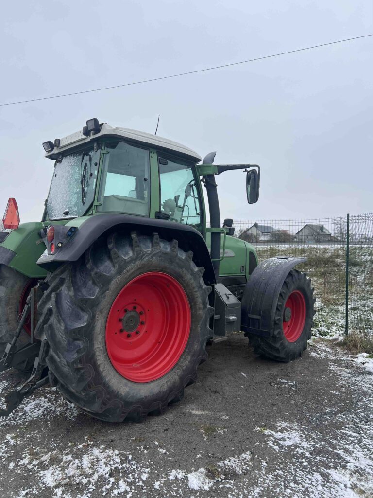 Fendt Favorite 716