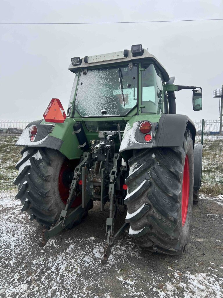 Fendt Favorite 716