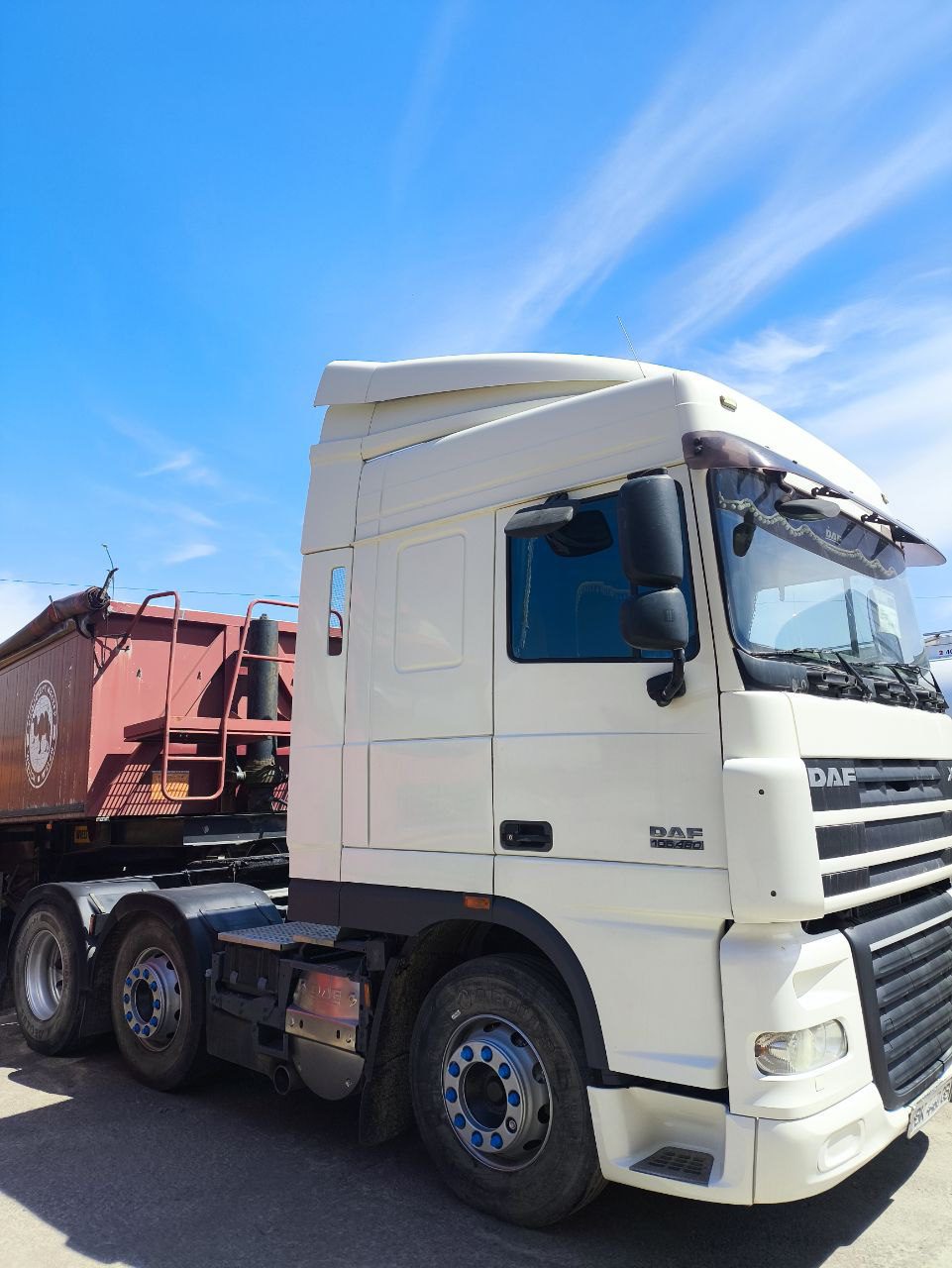 DAF XF 105.460