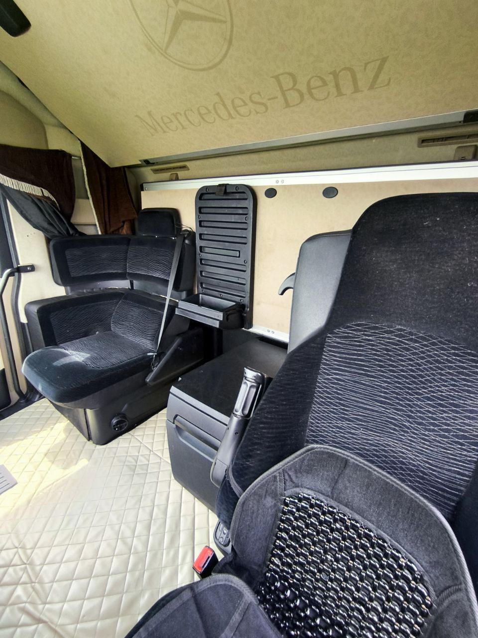 Mercedes-Benz ACTROS 1848