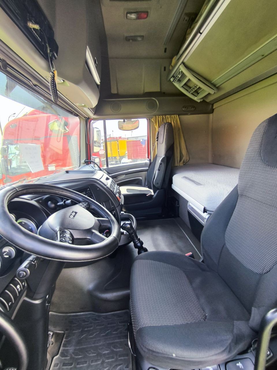 DAF XF 105.460