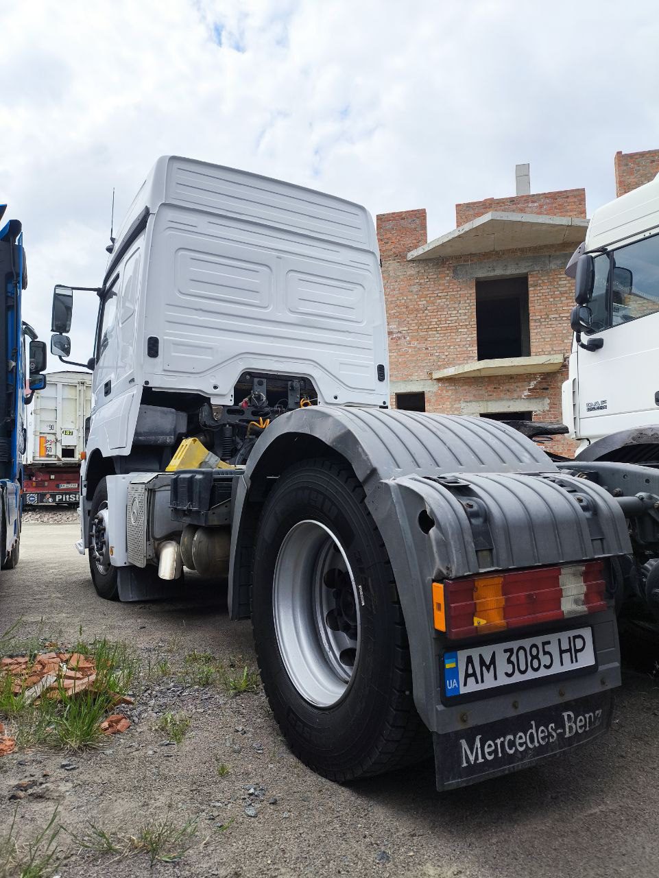 Mercedes-Benz AXOR 1836 LS