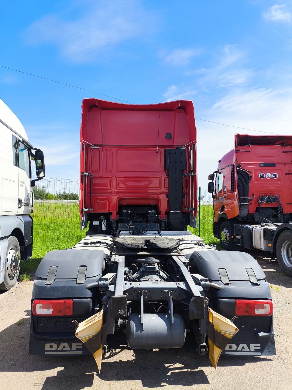 DAF XF 105.460