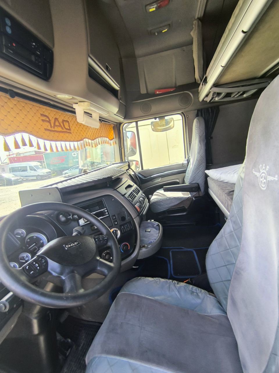 DAF XF 105.460