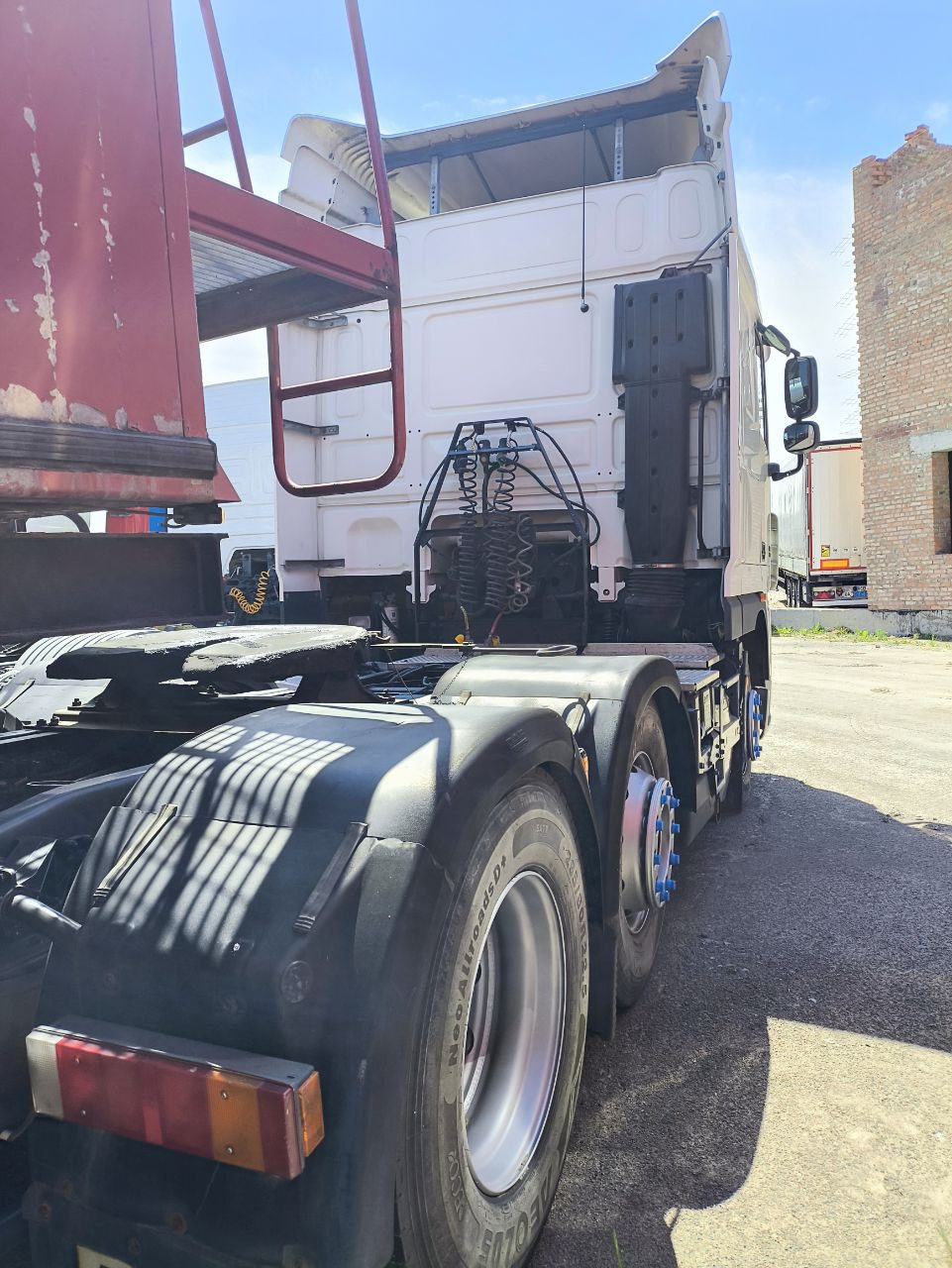 DAF XF 105.460