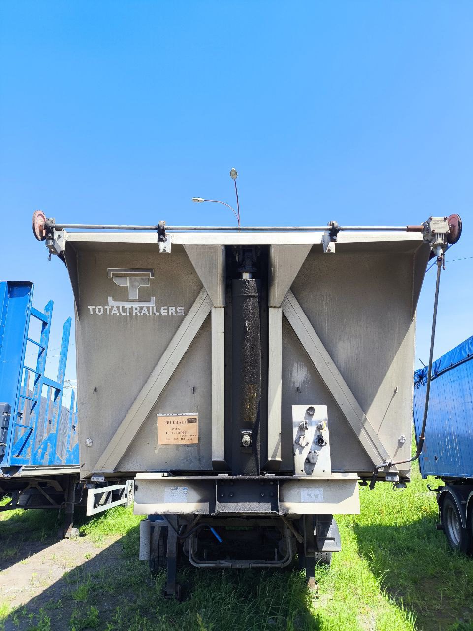 Самоскид FRUEHAUF
