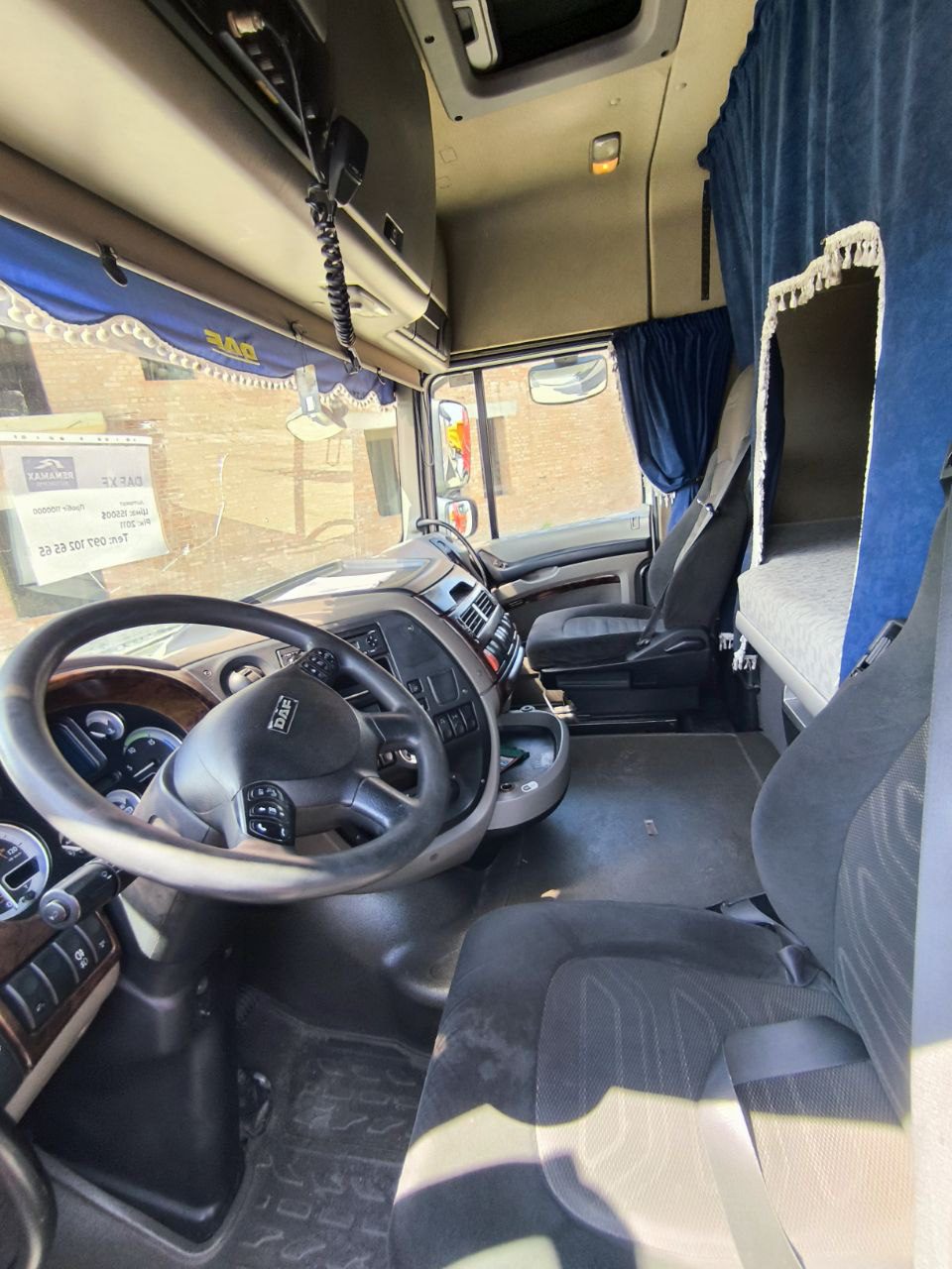 DAF XF 105.460