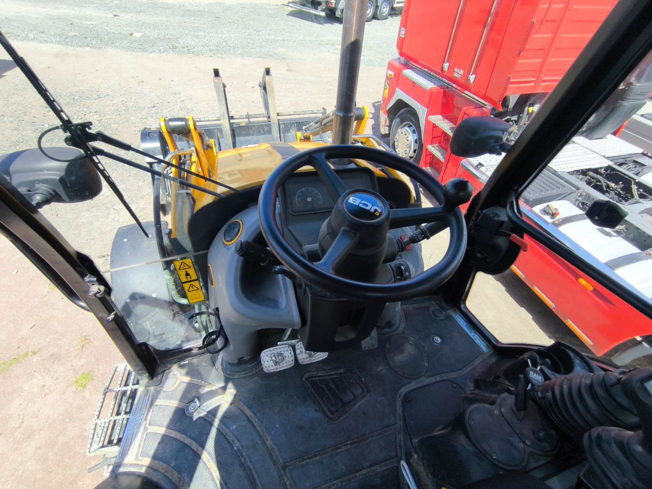Екскаватор колісний JCB 3CX