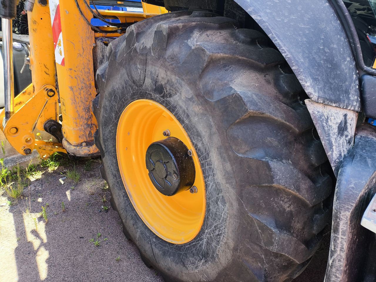 Екскаватор колісний JCB 3CX