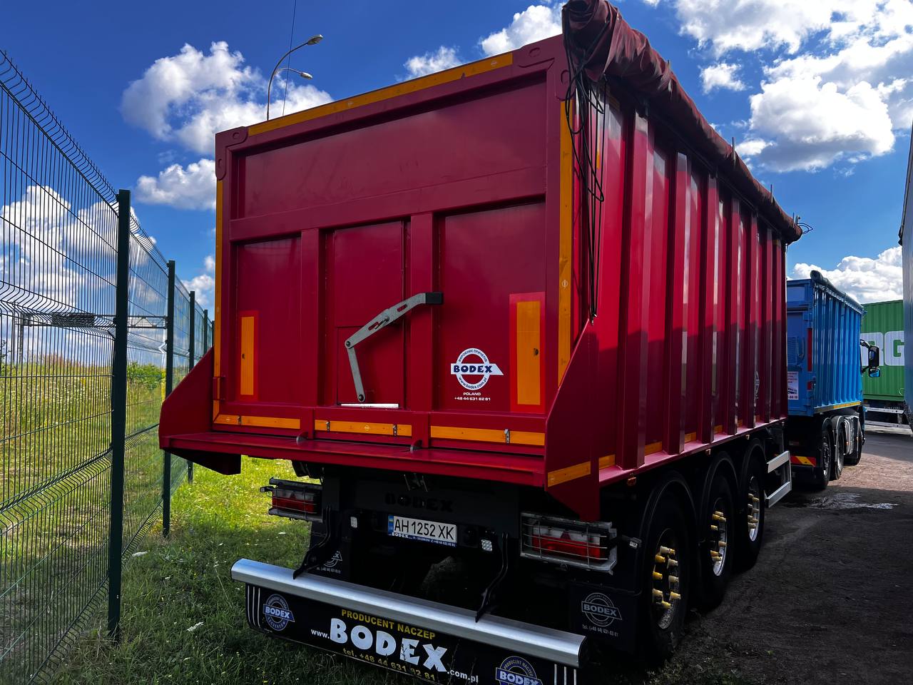 Самоскид Bodex