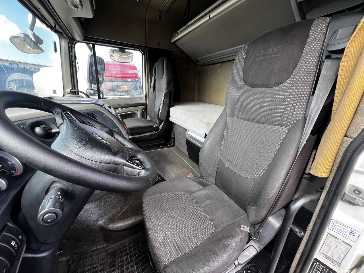 DAF XF 105.460