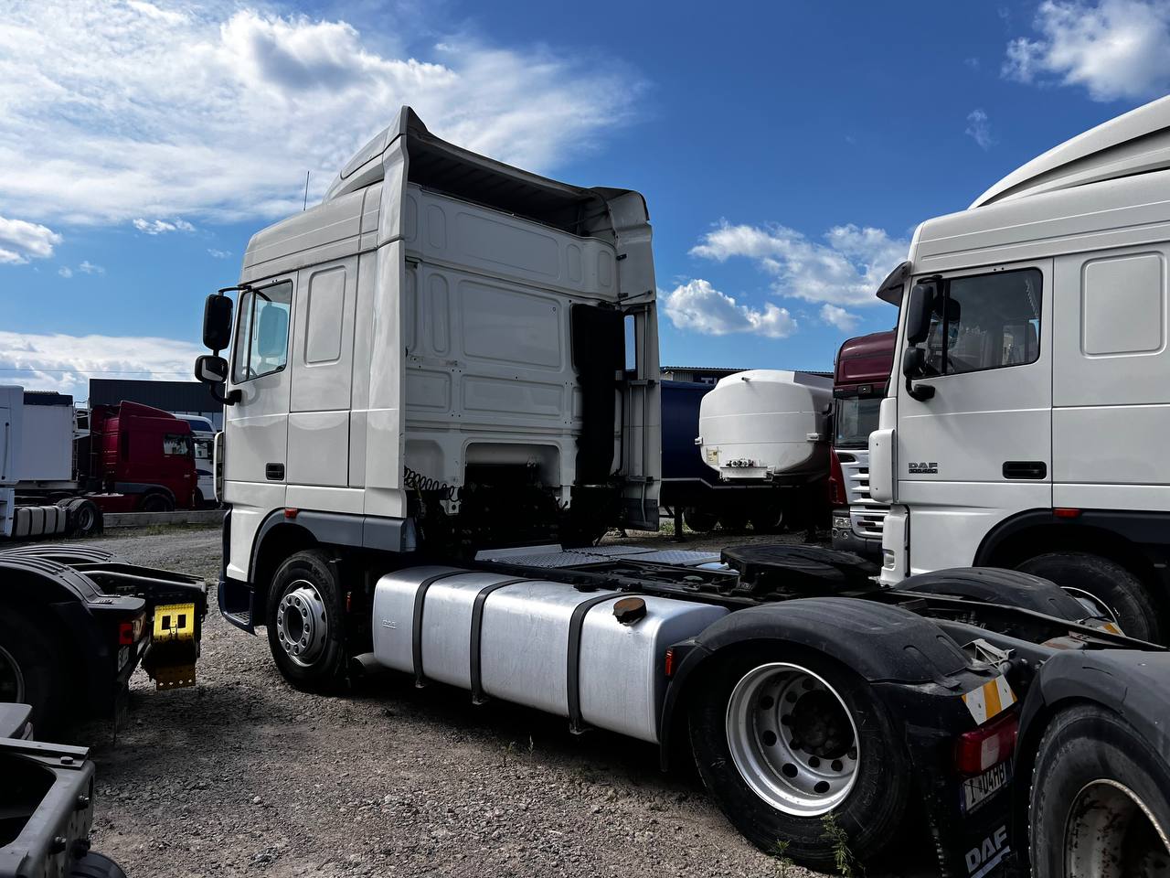 DAF XF 105.460
