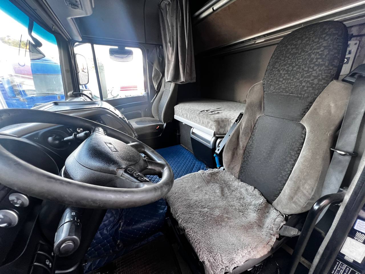 DAF XF 105.460