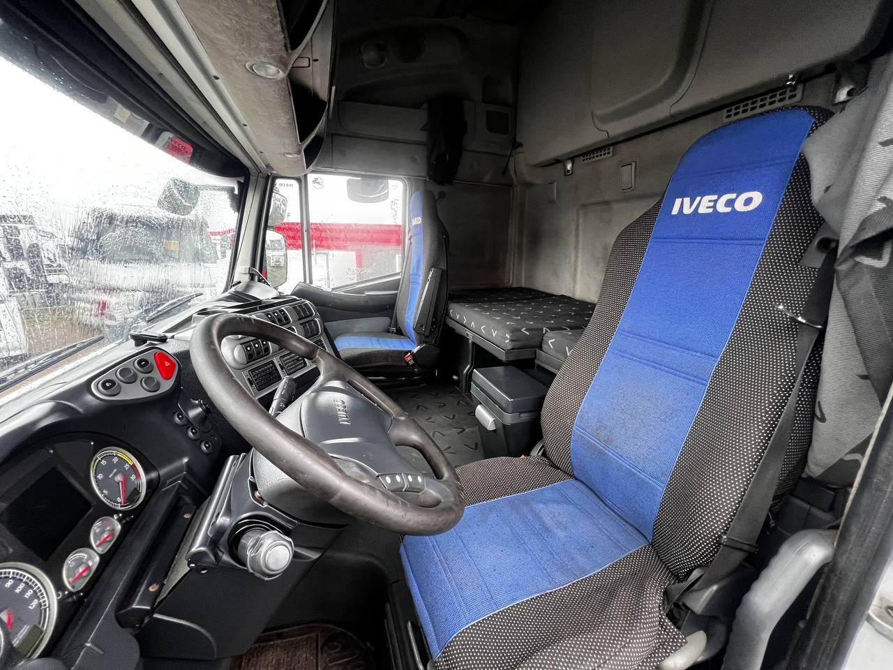 Цистерна IVECO STRALIS 450