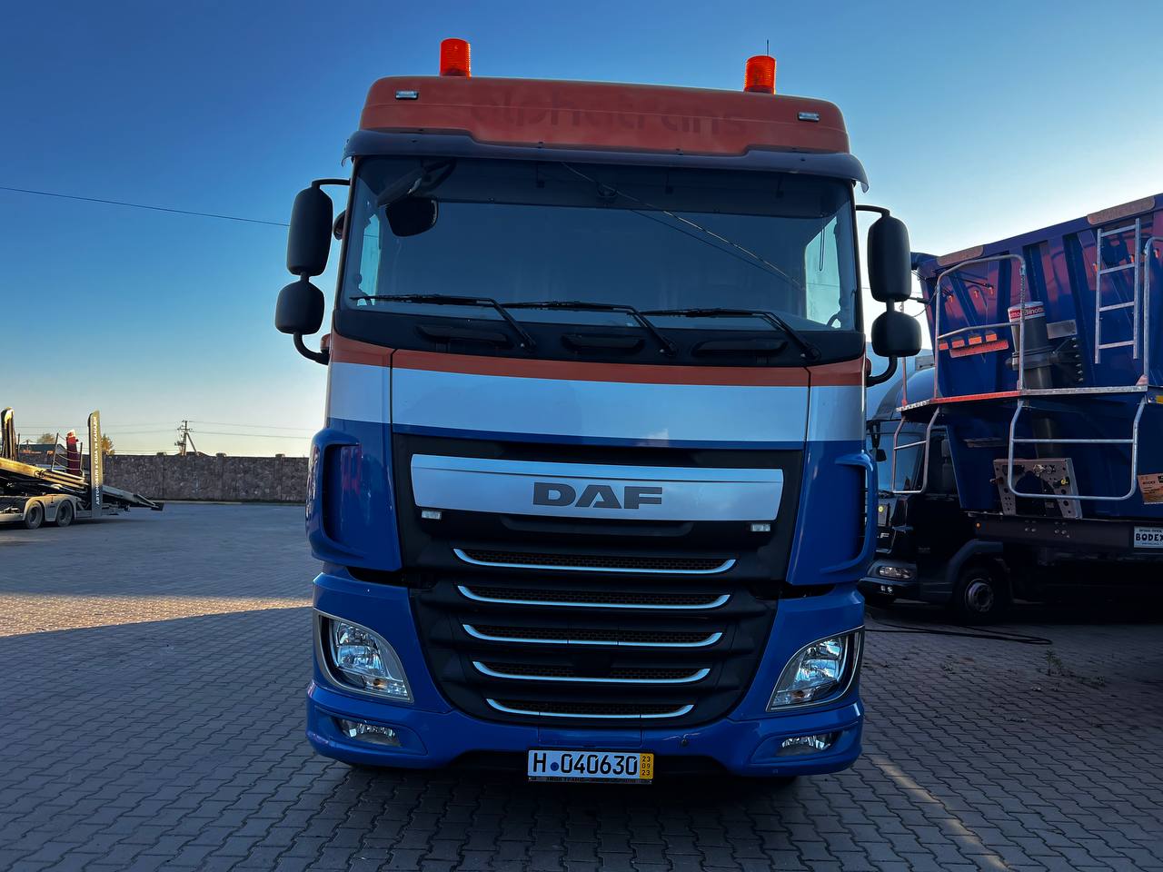 Самоскид DAF XF 440 FTG