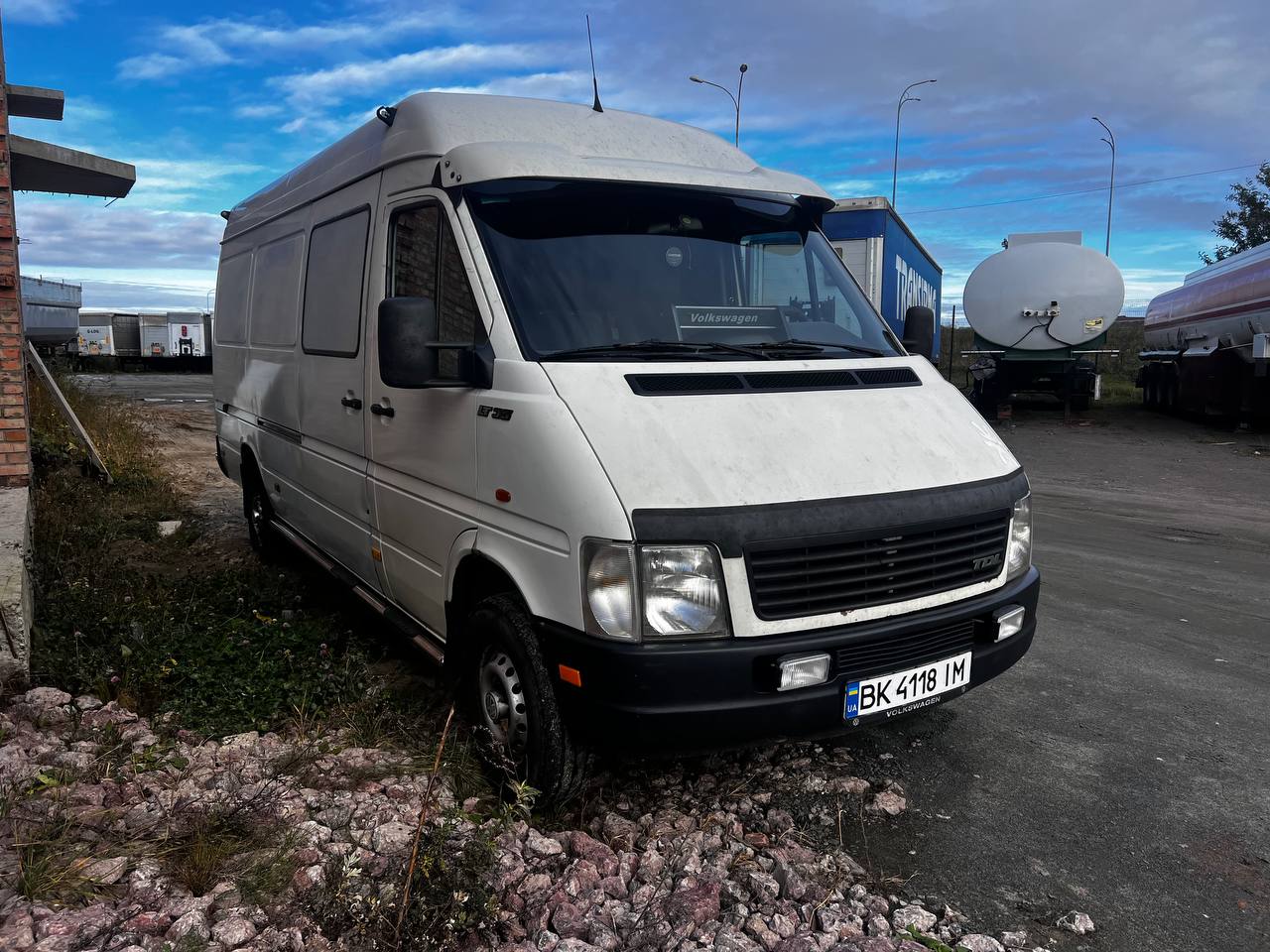 Вантажний Volkswagen LT