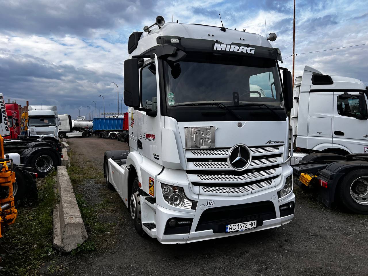 Mercedes-Benz ACTROS 1845