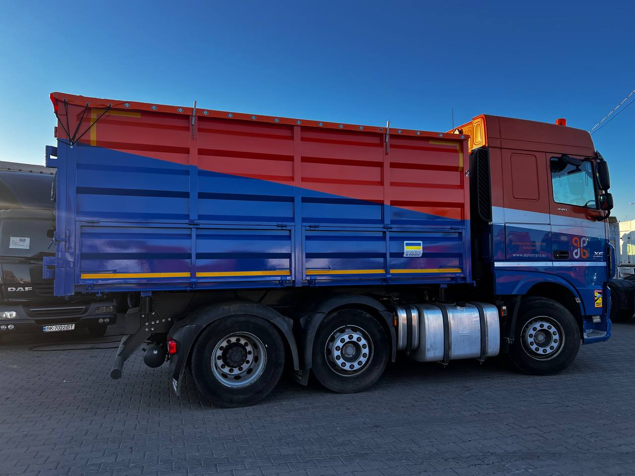 Самоскид DAF XF 440 FTG
