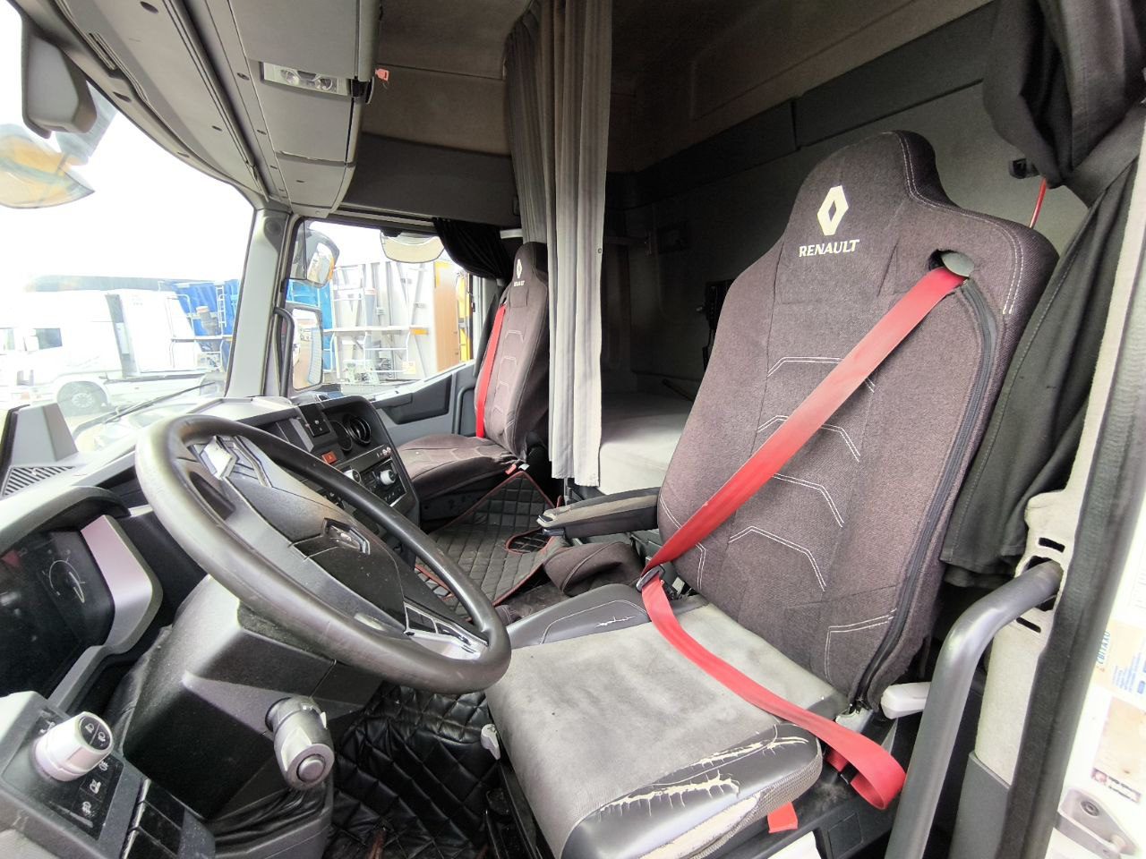 Renault T 460