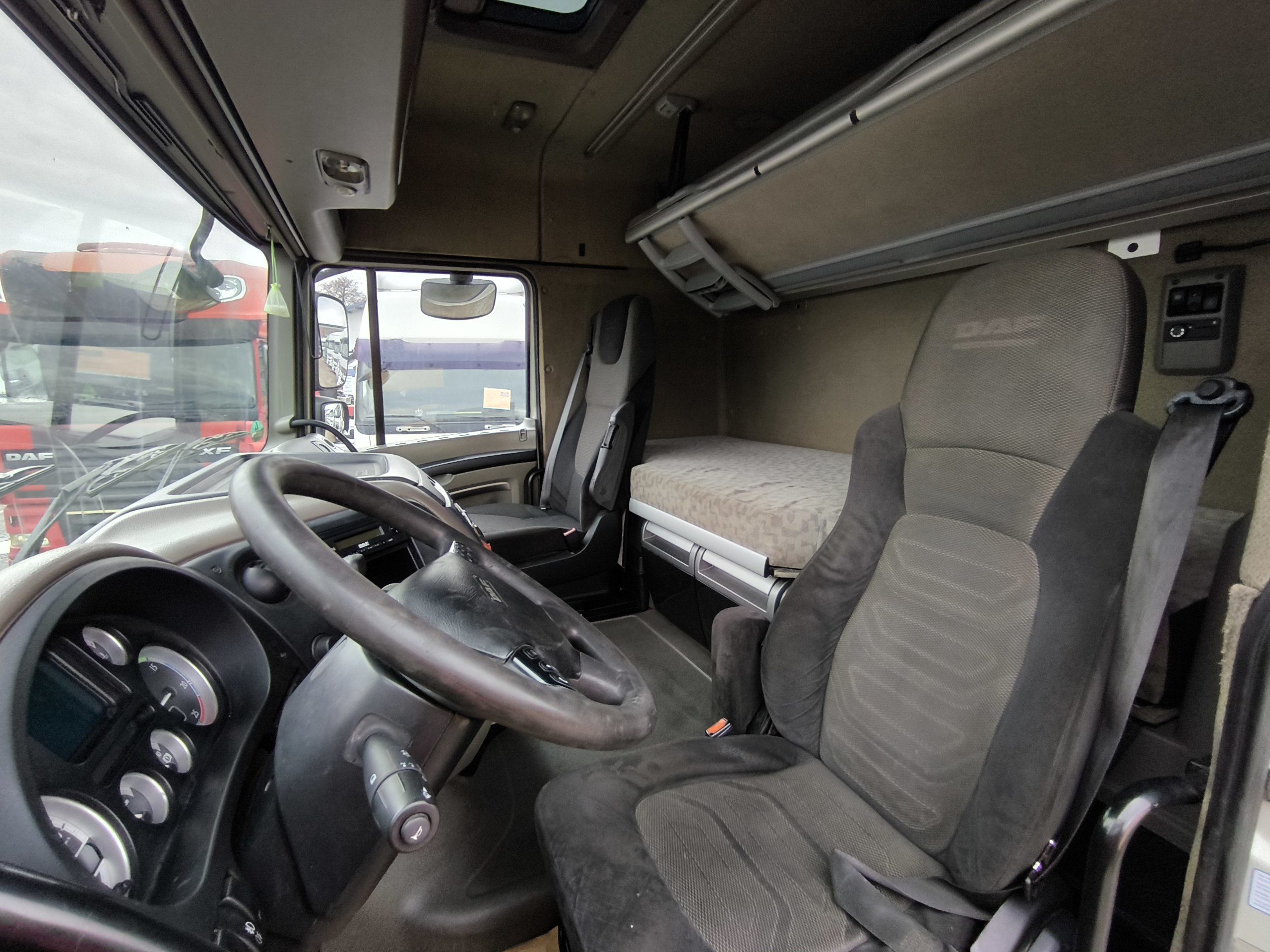 DAF XF 105.460 FT