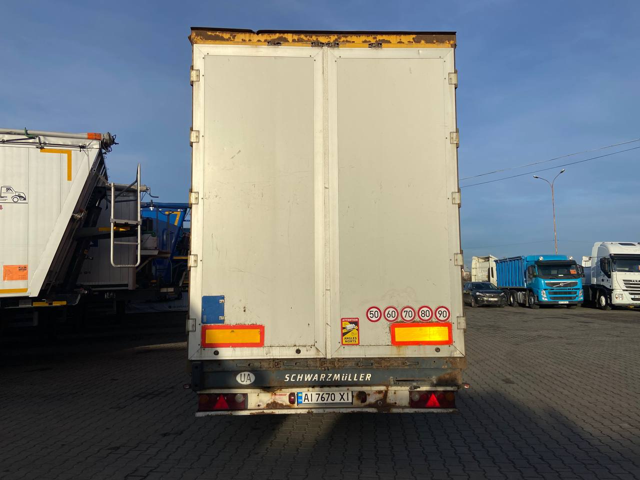 Тентований DAF XF 105.410
