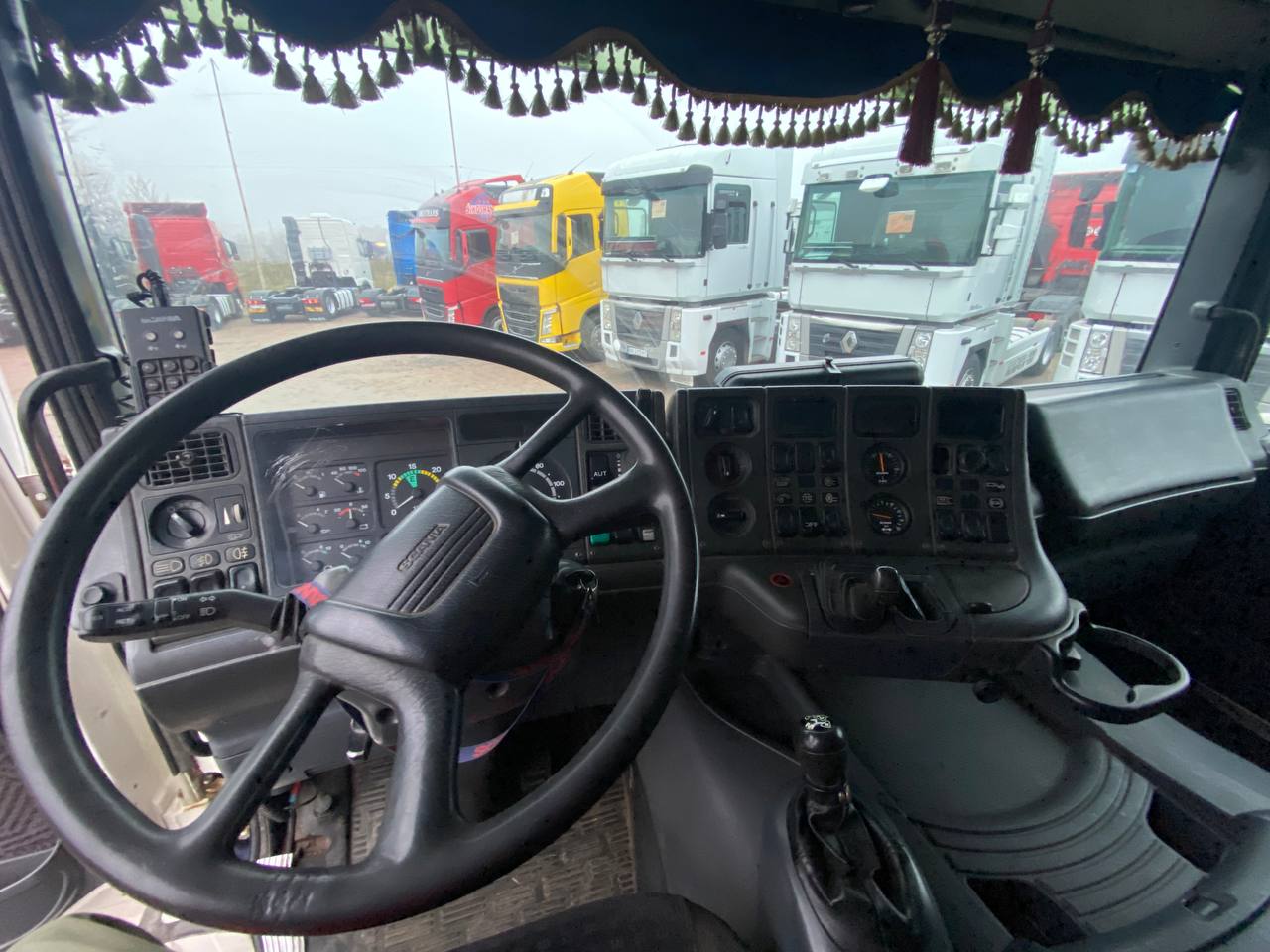 Самоскид Scania R 144