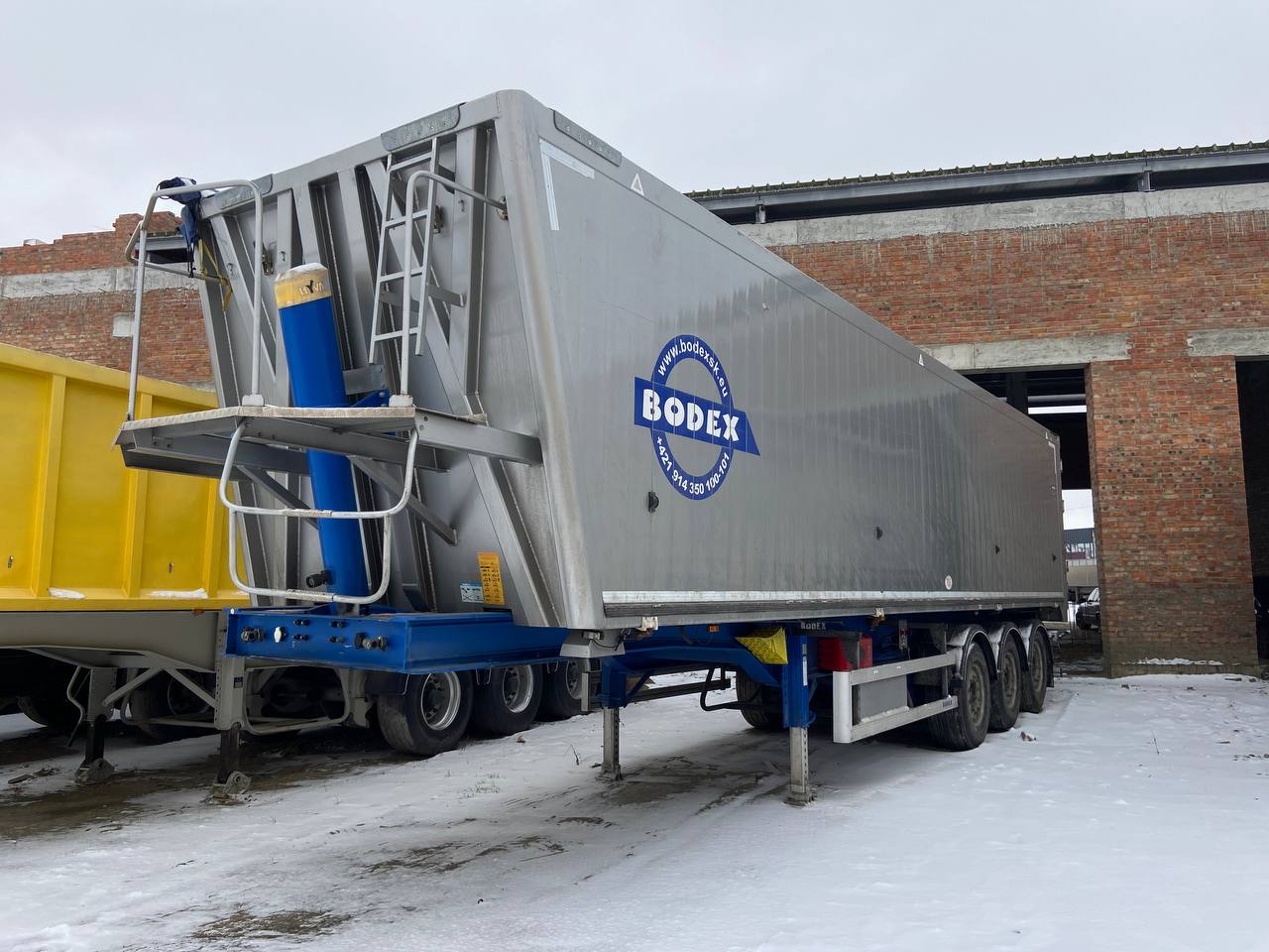 Самоскид Bodex