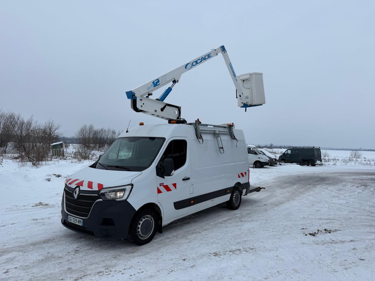 Автовишка Renault Master