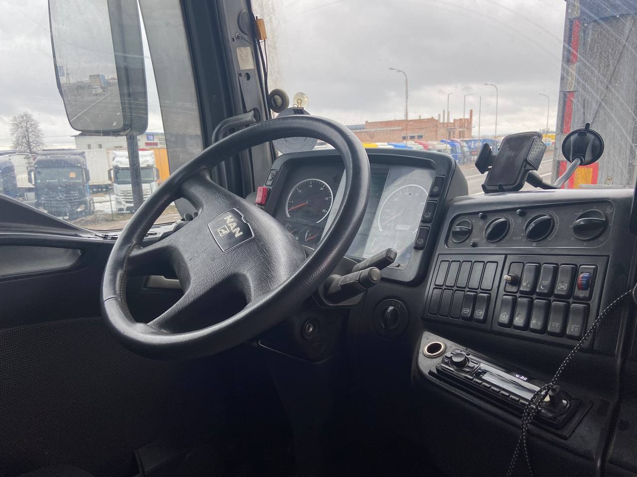 MAN TGA 18.460