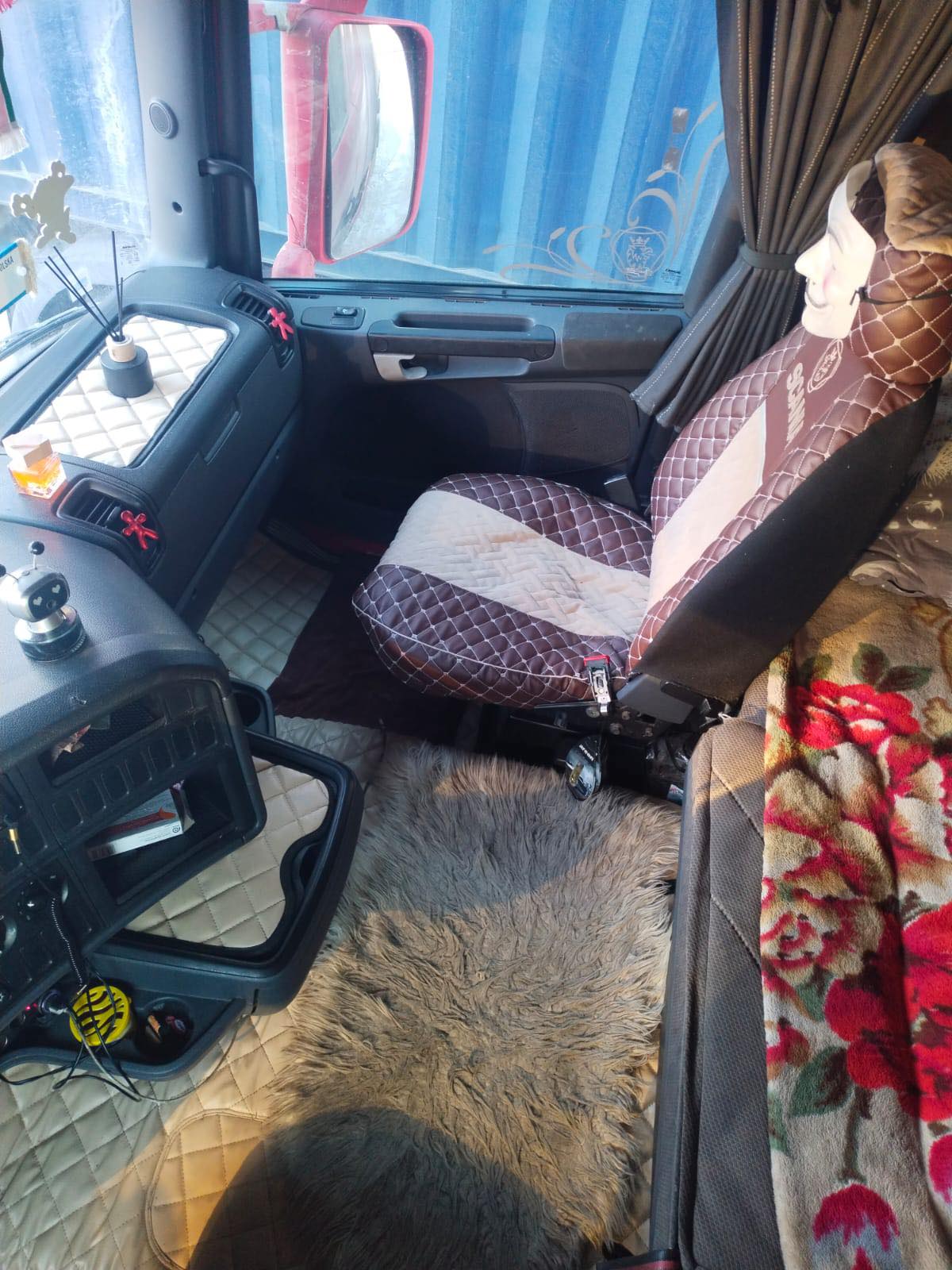Scania R 440