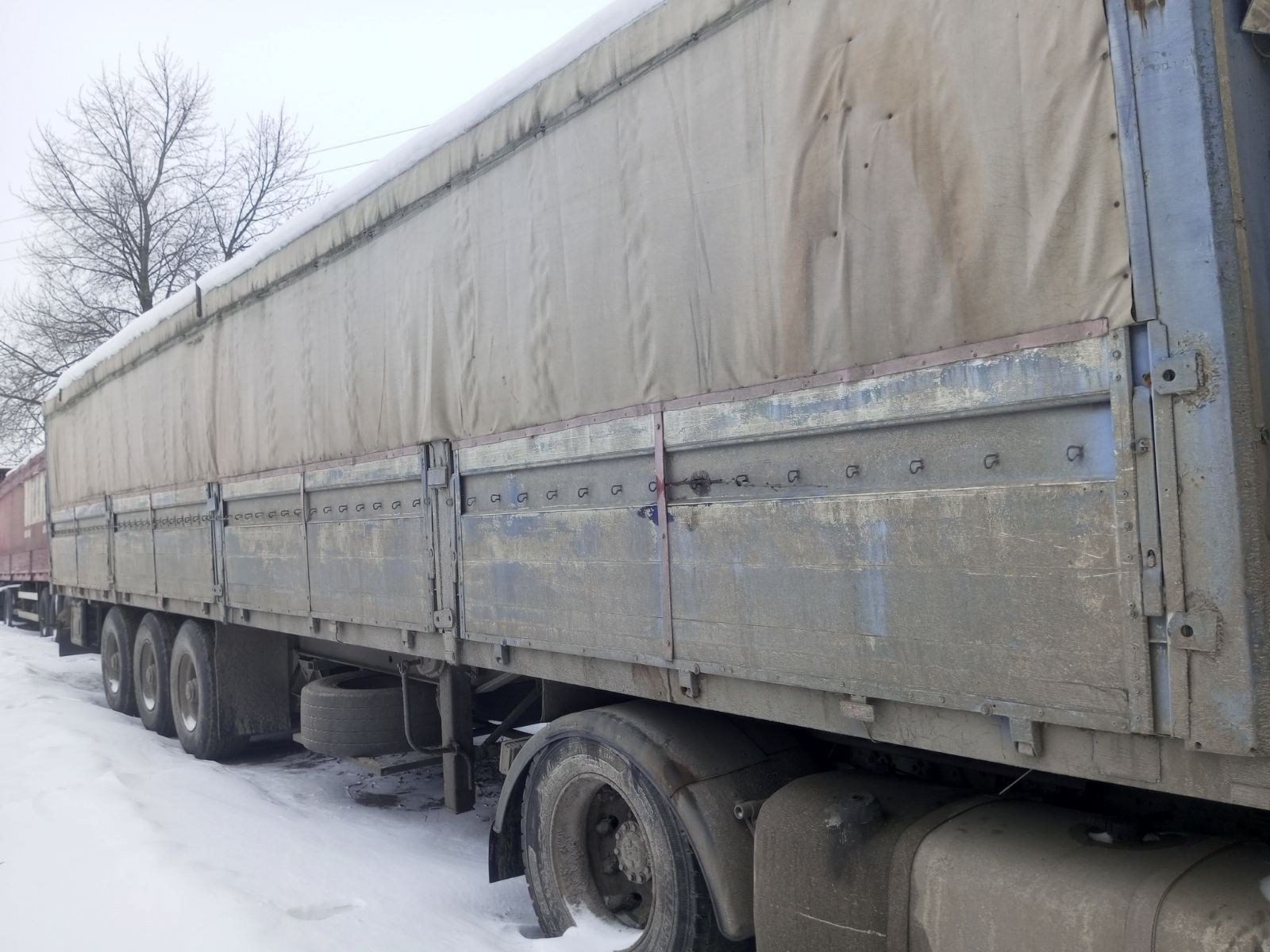 Тентований (Мішок) FRUEHAUF