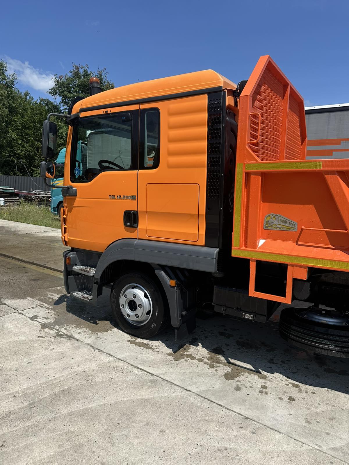 Самоскид MAN TGL 12.250