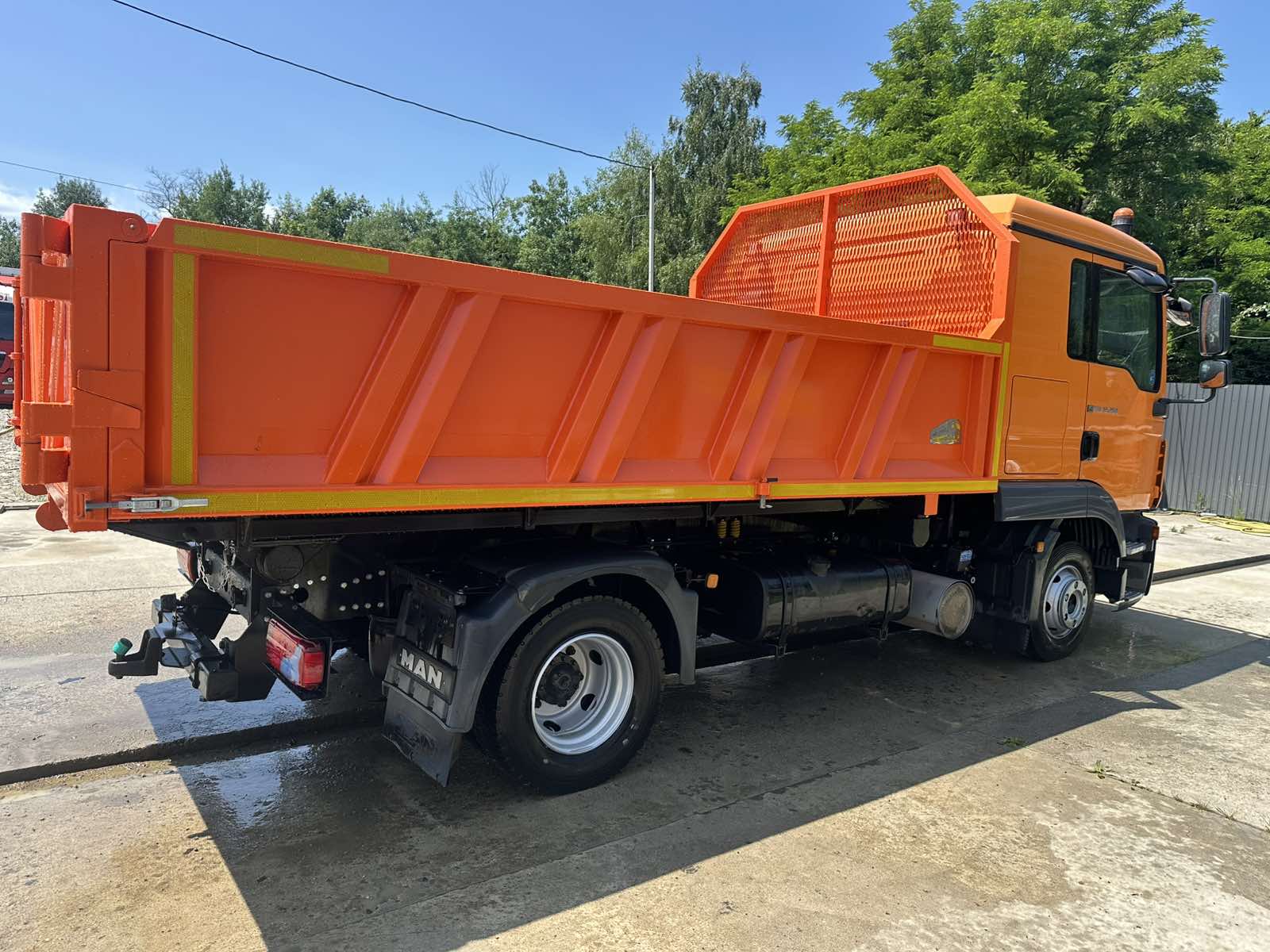 Самоскид MAN TGL 12.250