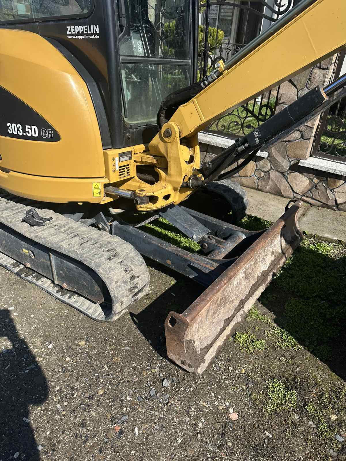 Екскаватор гусеничний CAT(Caterpillar) 303.5D CR