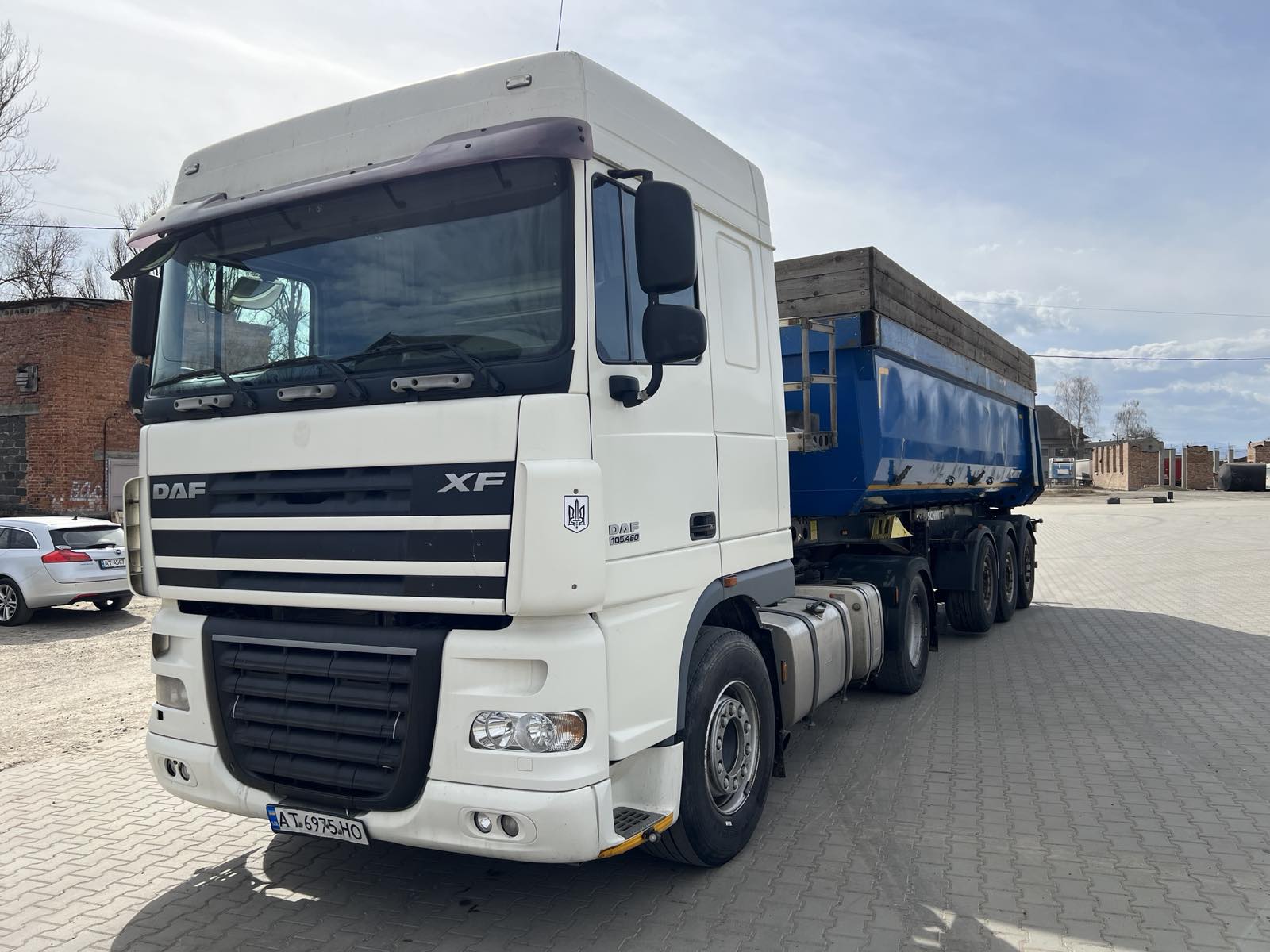 DAF XF 105.460