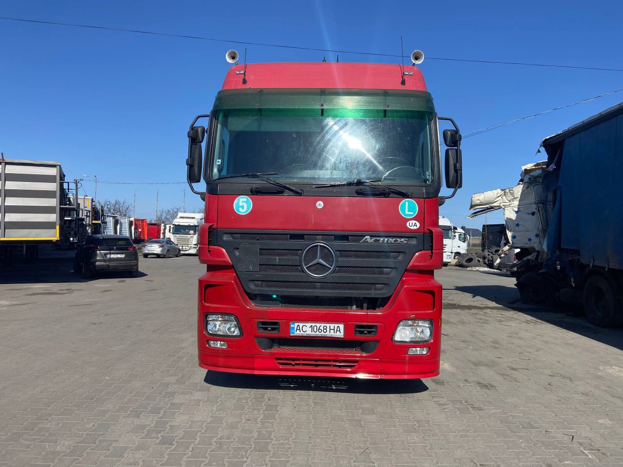 Тентований Mercedes-Benz ACTROS 2546L