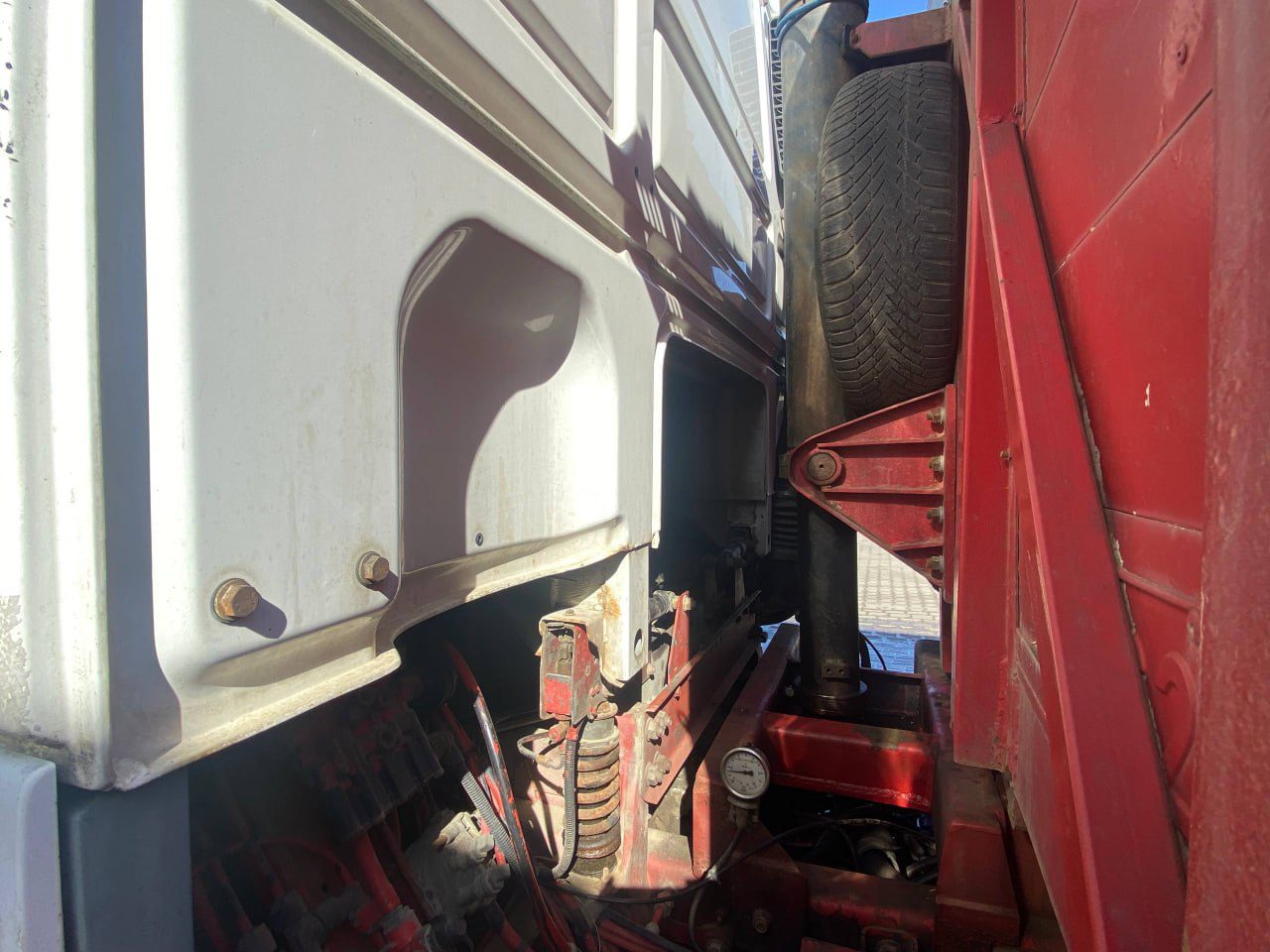 Самоскид DAF XF 95.430