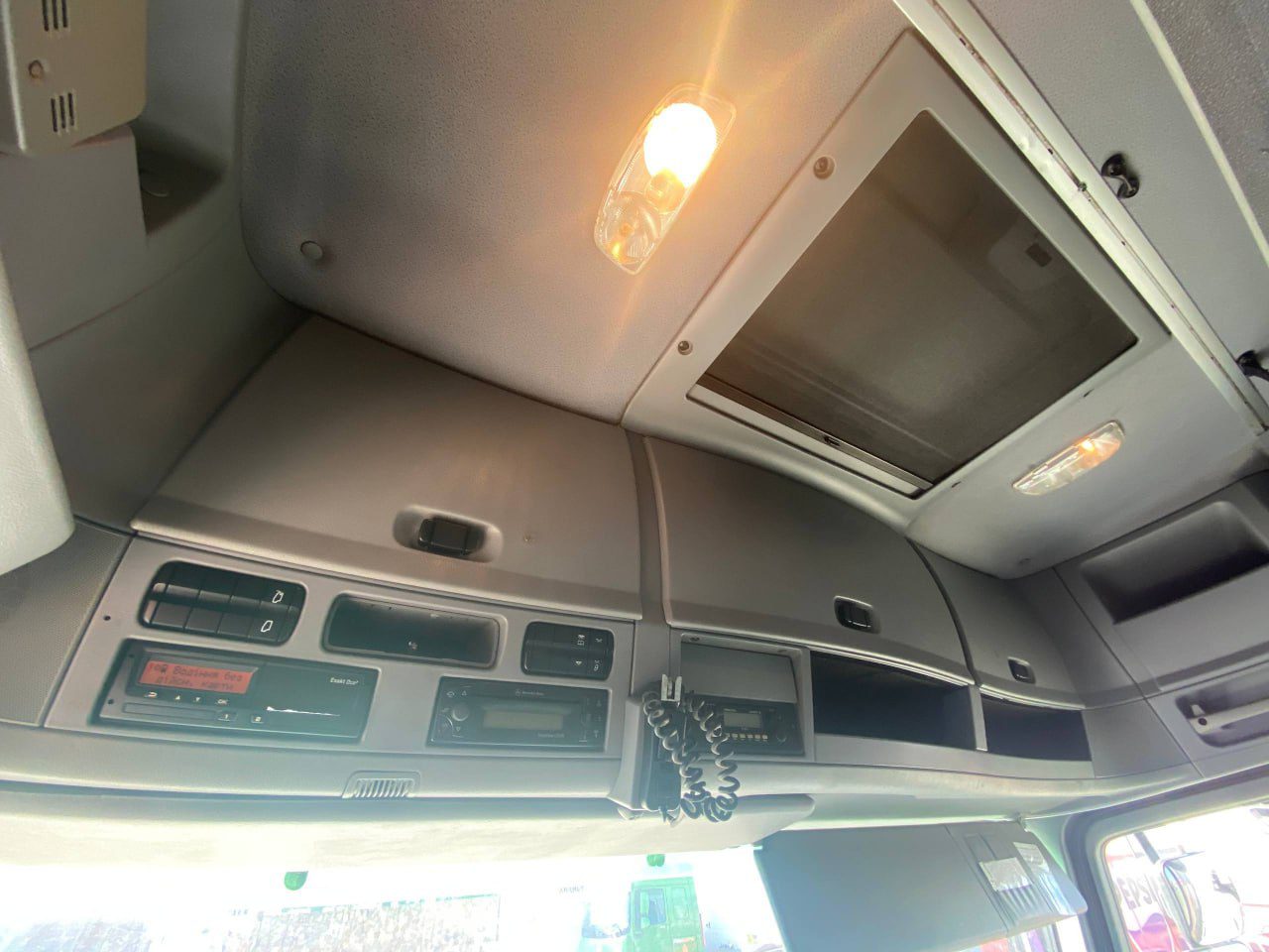 Тентований Mercedes-Benz ACTROS 2546L