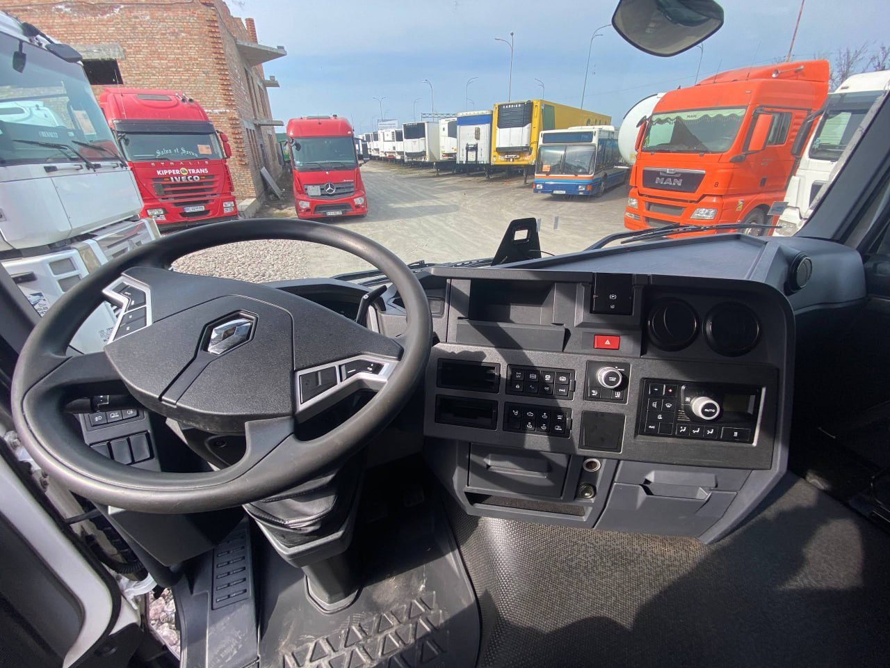 Renault T 480