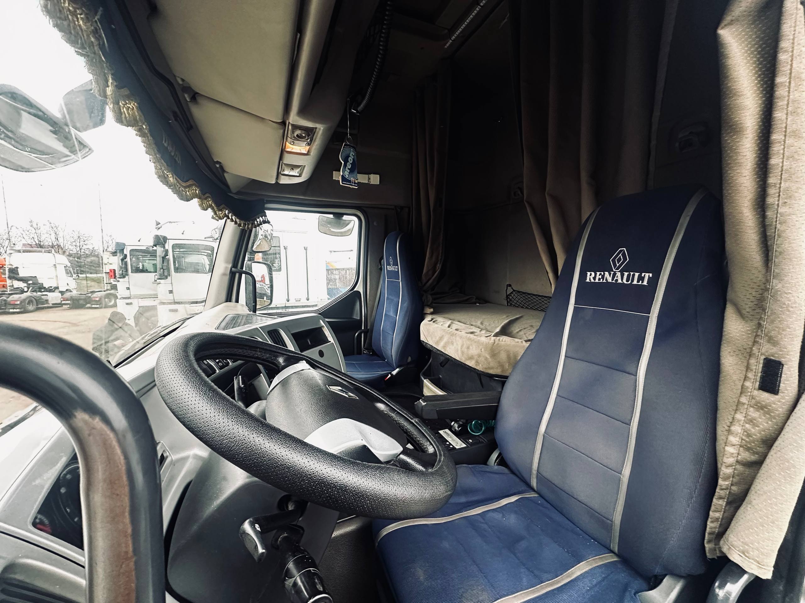 Renault PREMIUM 450 DXI