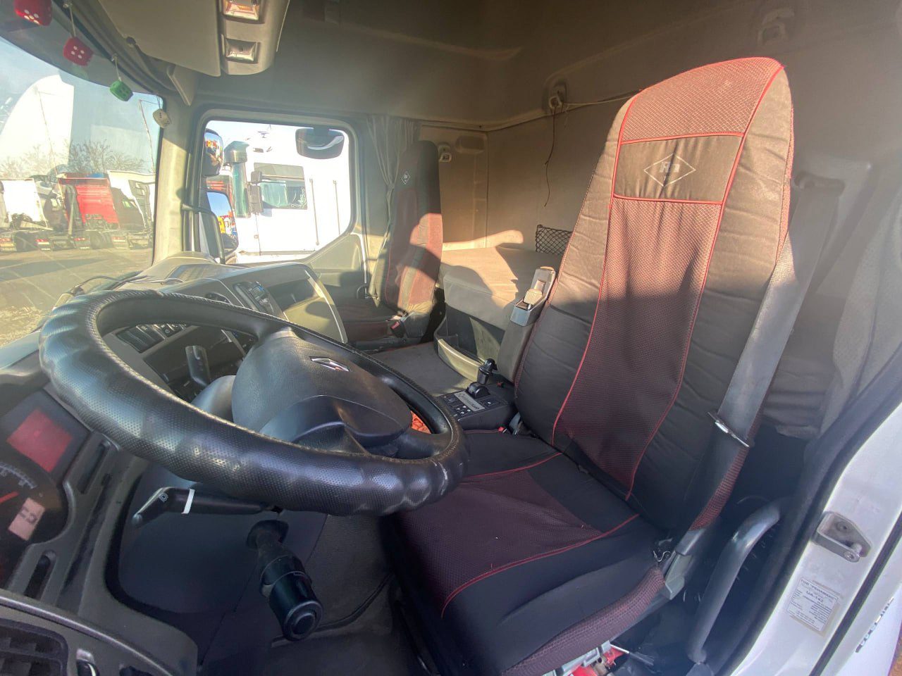 Renault PREMIUM 460 DXI
