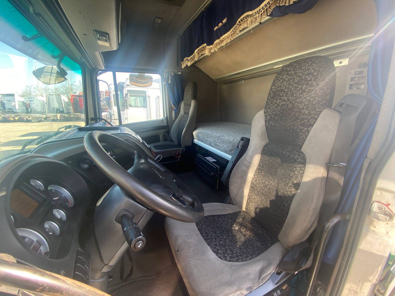 DAF XF 105.460
