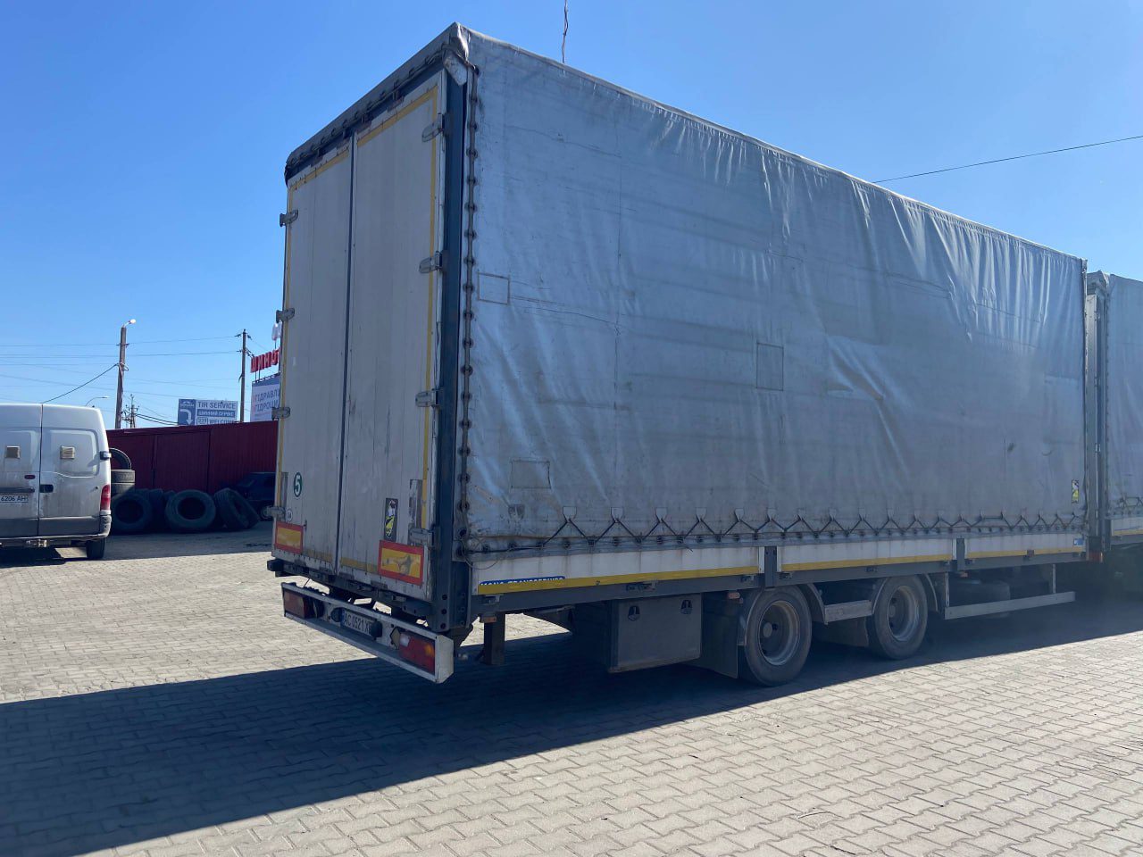 Тентований Mercedes-Benz ACTROS 2546L