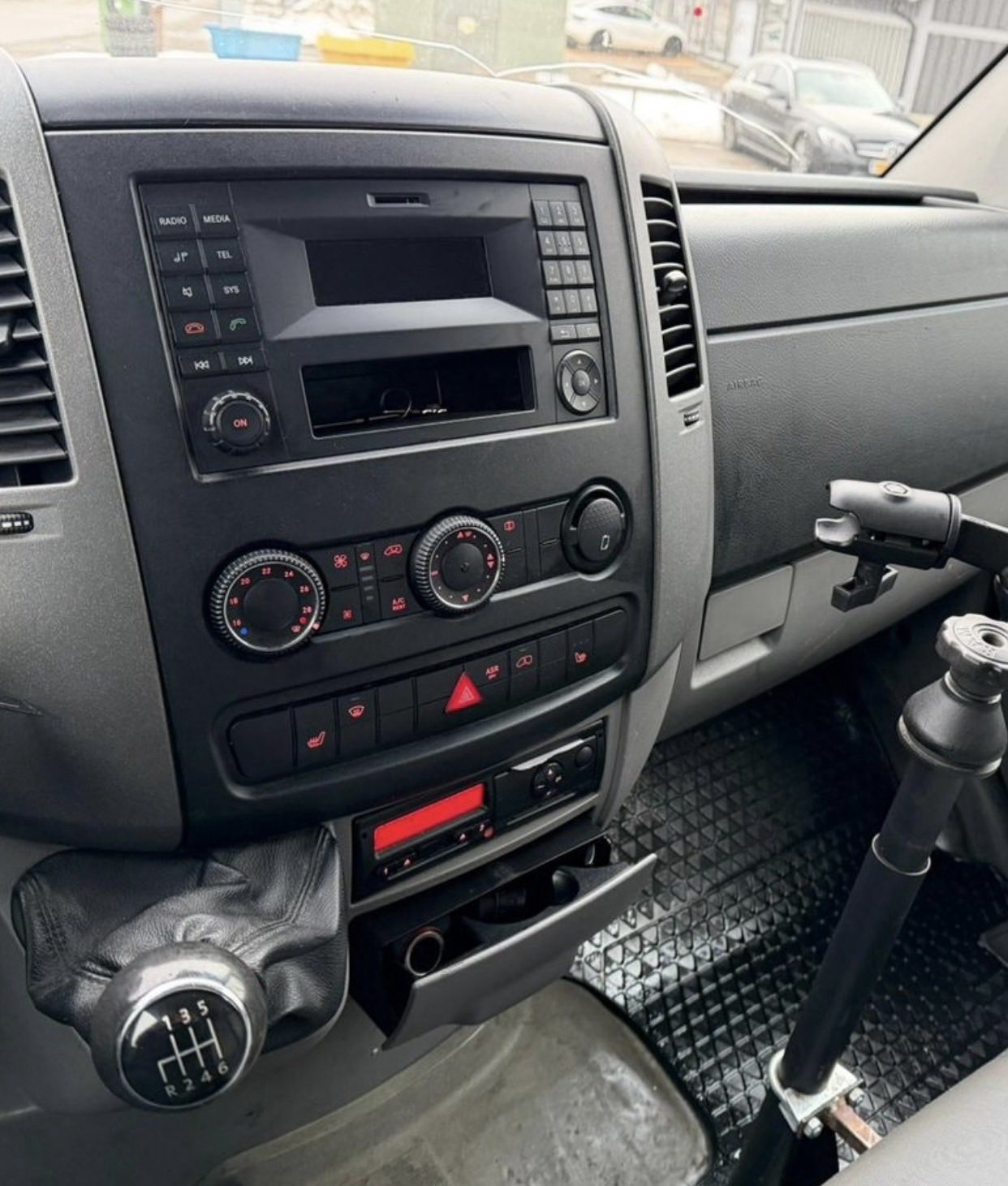 Термічка Volkswagen CRAFTER