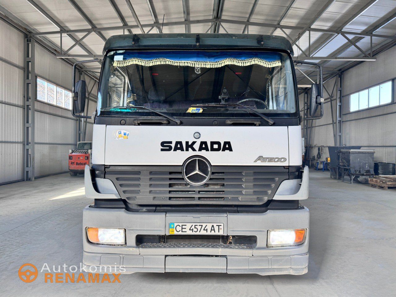 Маніпулятор Mercedes-Benz ATEGO 2528