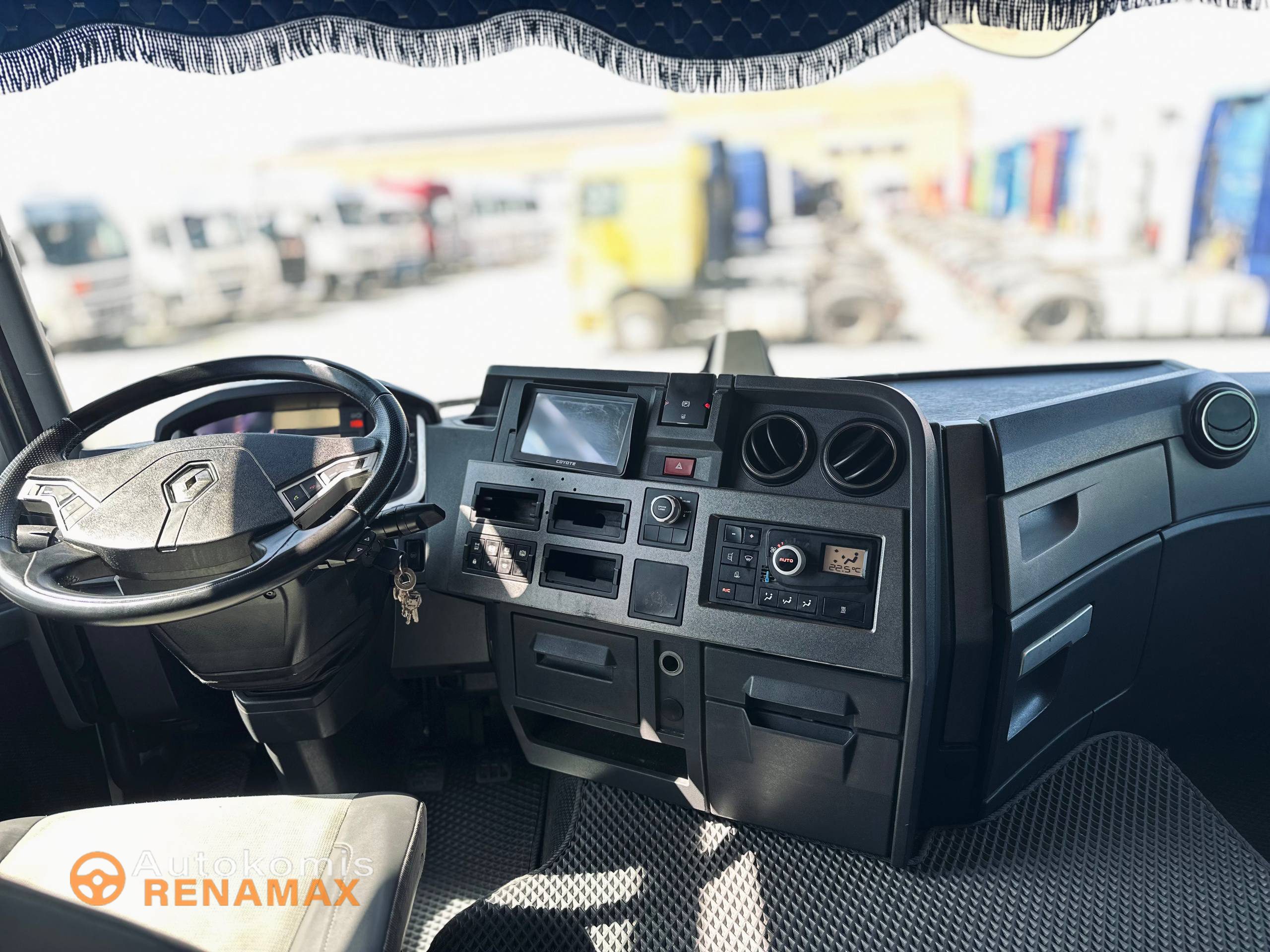 Renault T 440