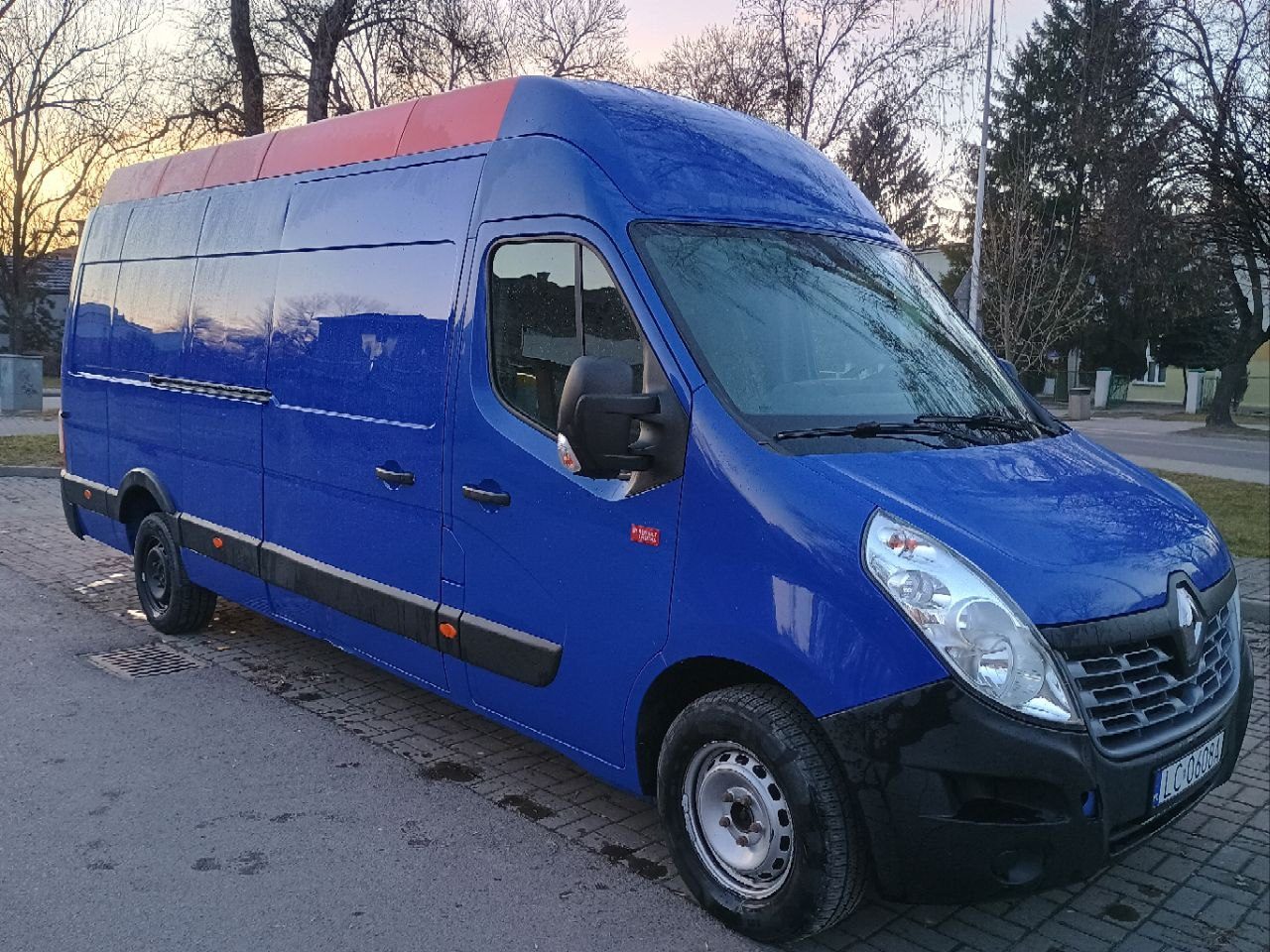 Вантажний Renault Master