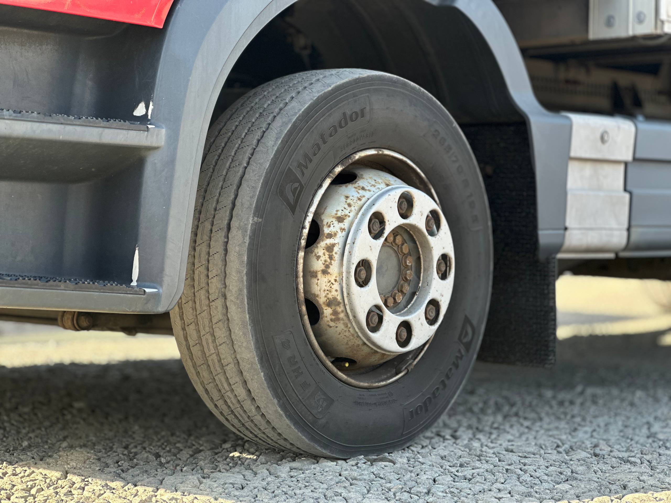 Тентований Mercedes-Benz ATEGO 1221 L