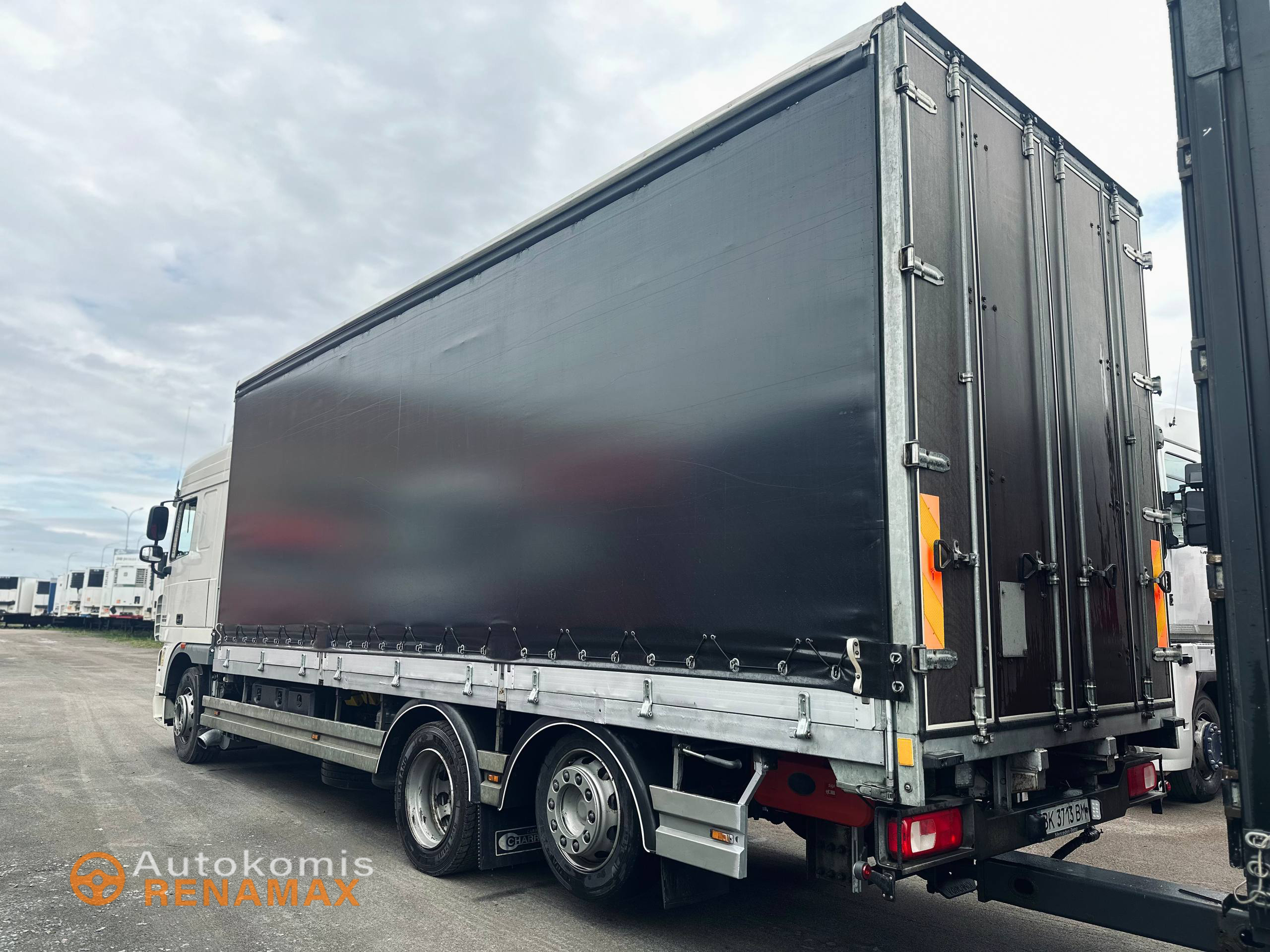 Тентований DAF XF 105.510 FAR